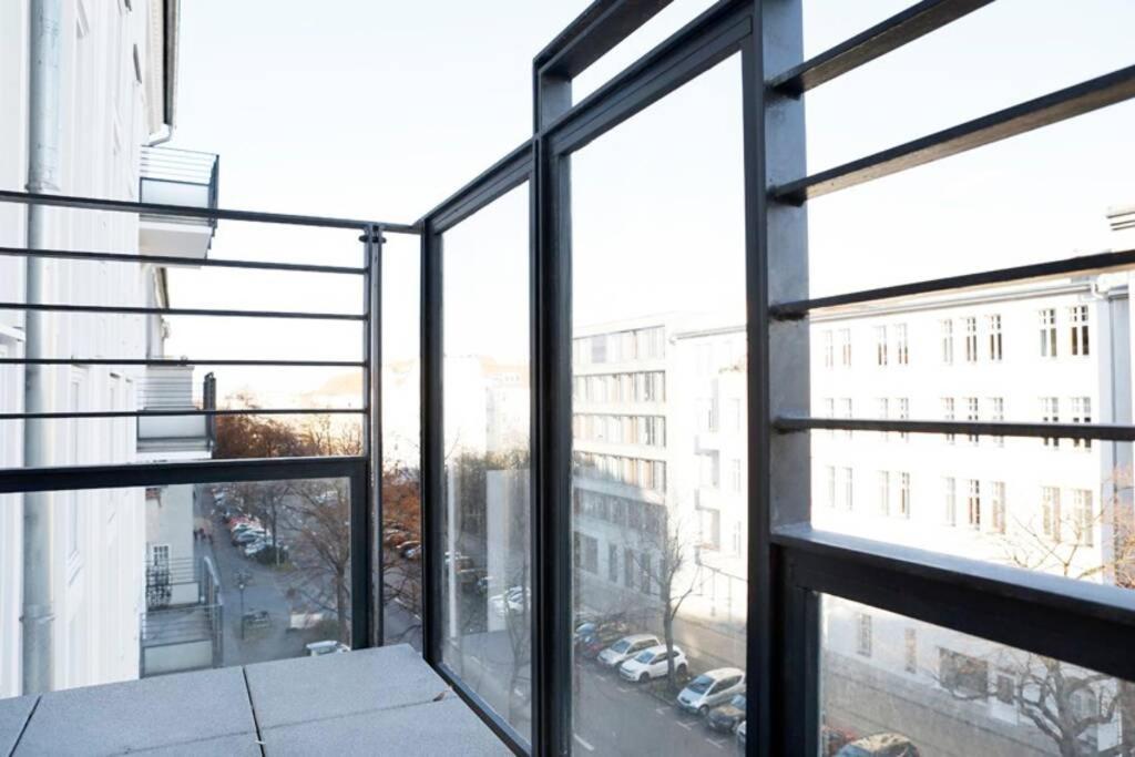 Sc 05 By Rockchair Apartments L Superhost Status L 2 Bedrooms Boxspringbeds Balcony Elevator - Cozy Family & Business Flair Welcomes You! Berlin Exterior photo